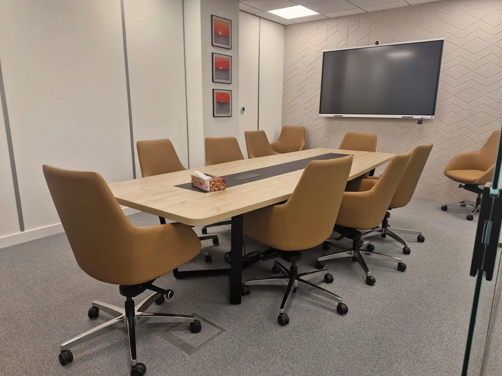 Commercial Work Space